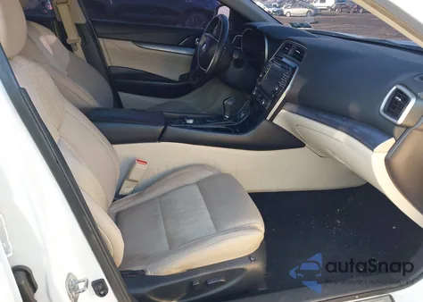 2017 Nissan Maxima 3.5 S из США, поврежденный, VIN 1N4AA6AP3HC360265